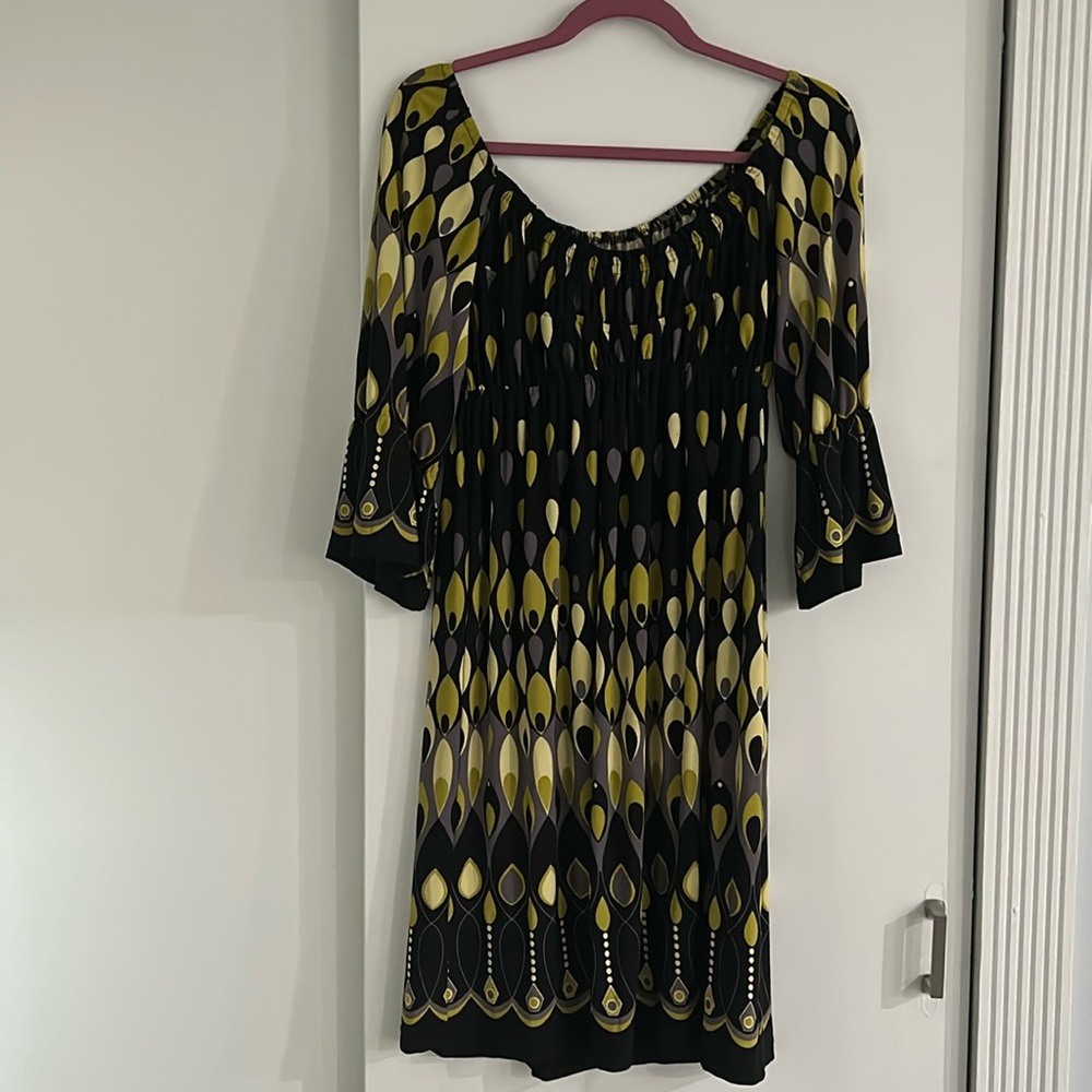 Muse dress with bell sleeves